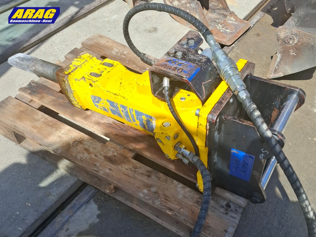 215d70b6-ea91-4d3f-9a36-acfec18c0730-epiroc SB302_ARAG4420_01.png