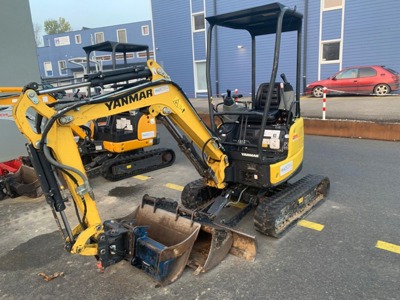 Pelle hydraulique compact