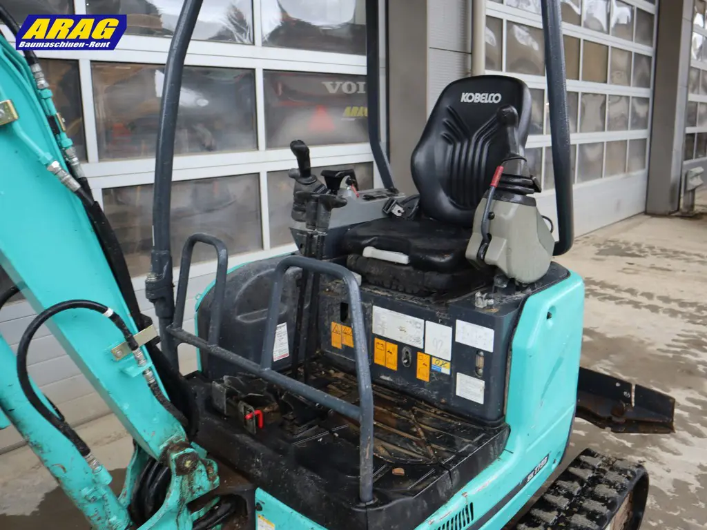 ae6e863b-a9b0-4b74-b056-cfa856baae2f-Kobelco SK17_19002955_05.jpg