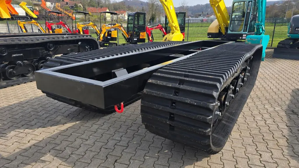 ec6fb64e-fce2-456a-8b8e-3e971242412e-Baumaschinen Fahrgestell dumper.jpg