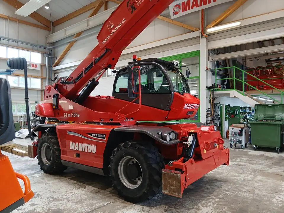 24730fb5-9863-4145-b7c0-c33cba83e547-Maschine rechte Seite.jpg