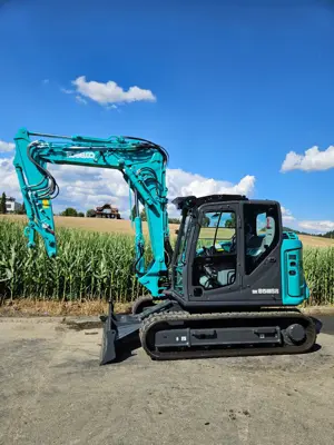 Neumaschine ab Lager zum Sonderpreis! 9t Raupenbagger Kobelco SK85MSR-7 mit VA