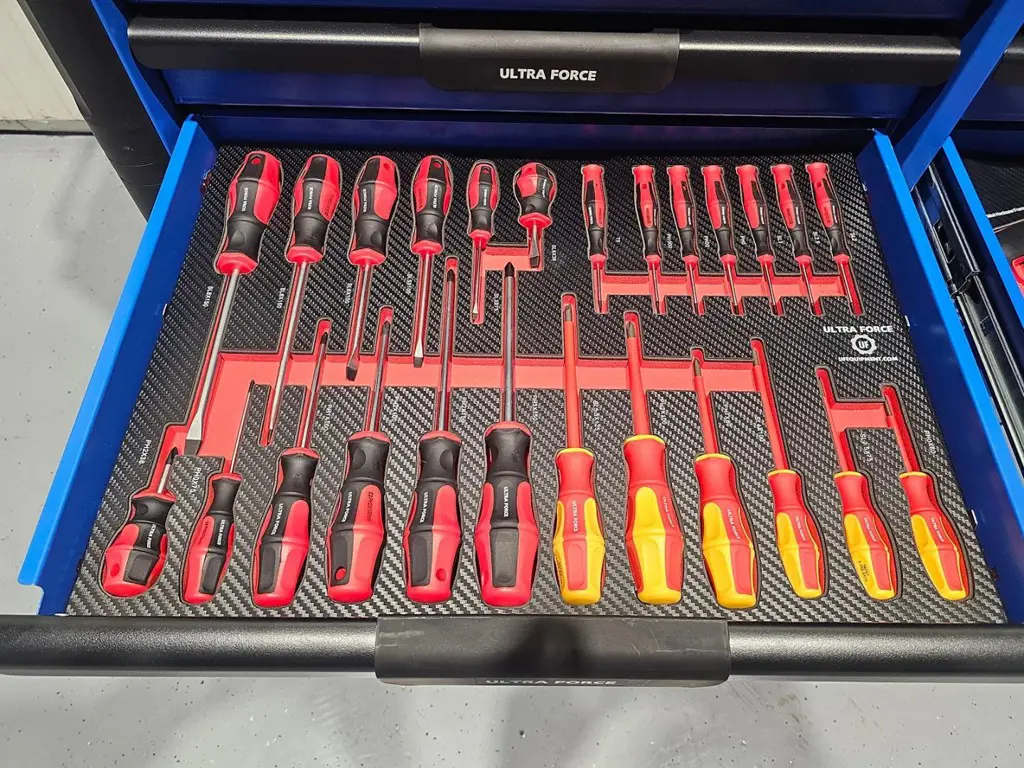 5f580586-985d-4d57-a072-d3f4781b5306-23 conv.jpg