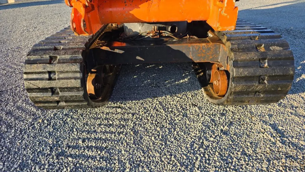 a4fd0787-44e4-49e6-838d-5679d51ee6da-dumper_sur_chenilles.jpg
