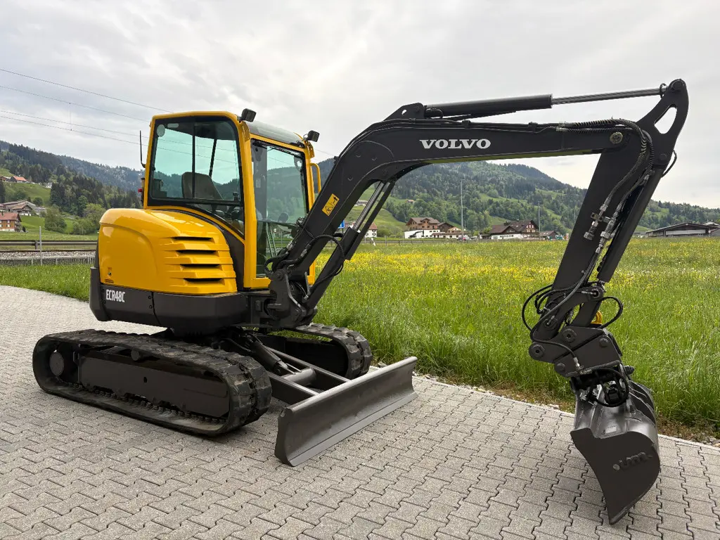 Volvo 5 To Bagger