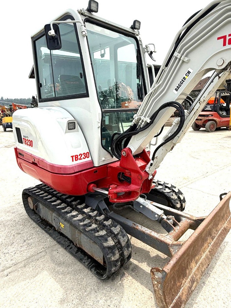 e685eec2-b15d-4ae1-a774-f1a23044b33c-WhatsApp Bild 2025-06-10 um 16.jpg