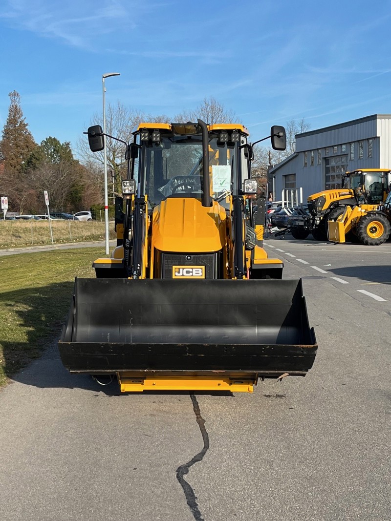 c5ef7dec-b6ca-464a-9eee-9a1564af5141-3CX 1.jpg