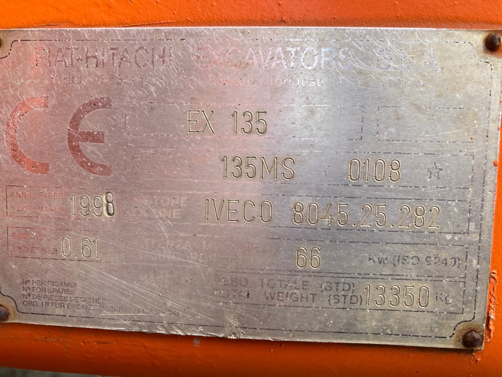 75655d07-81be-4b1c-8262-d68627ba6520-Hitachi EX 135 (10).jpg
