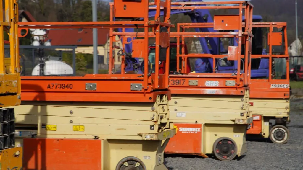 0a072157-b52f-46f0-8018-a551abdbf191-scherenbühne gebraucht.jpg