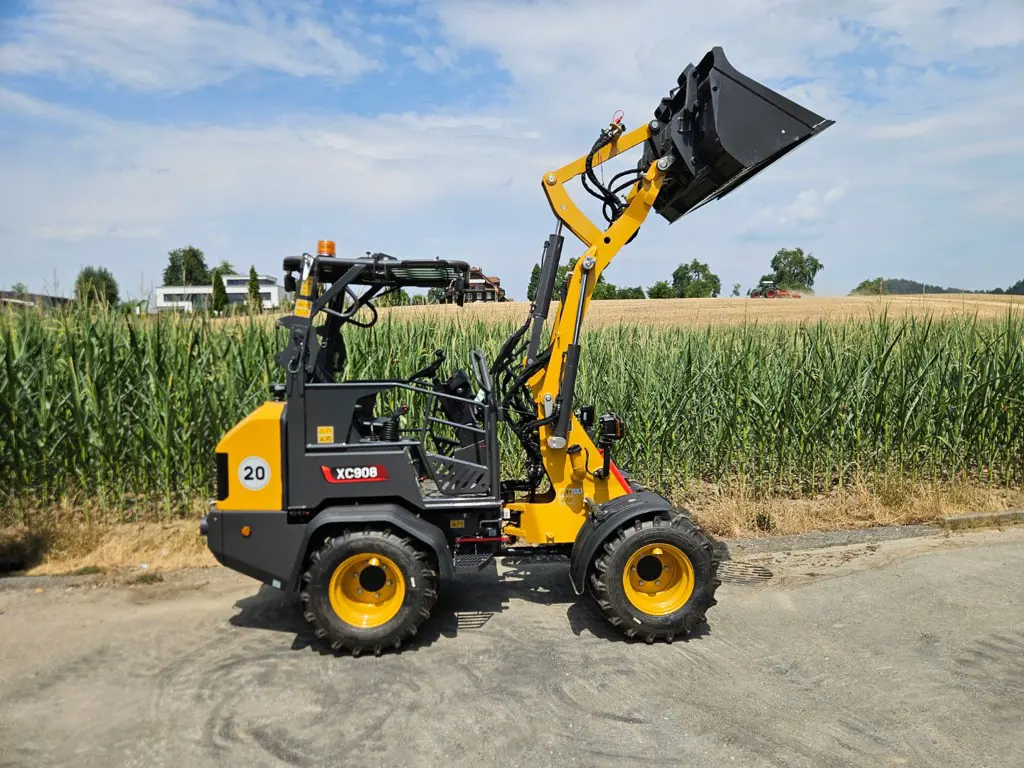 NEU! 2.8t Hoflader Kompakt Radlader XCMG XE908-HST mit 1800Kg Hubkraft!