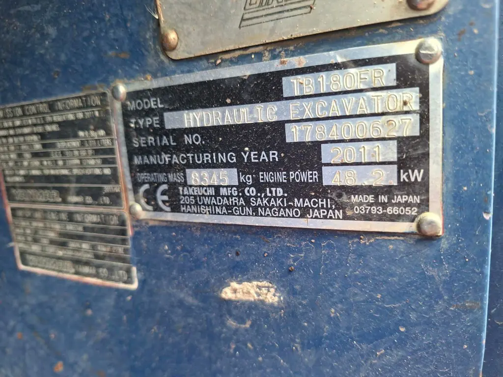 dbf440df-fc33-400d-a9b2-bdf43a6831e5-Typenschild.jpg