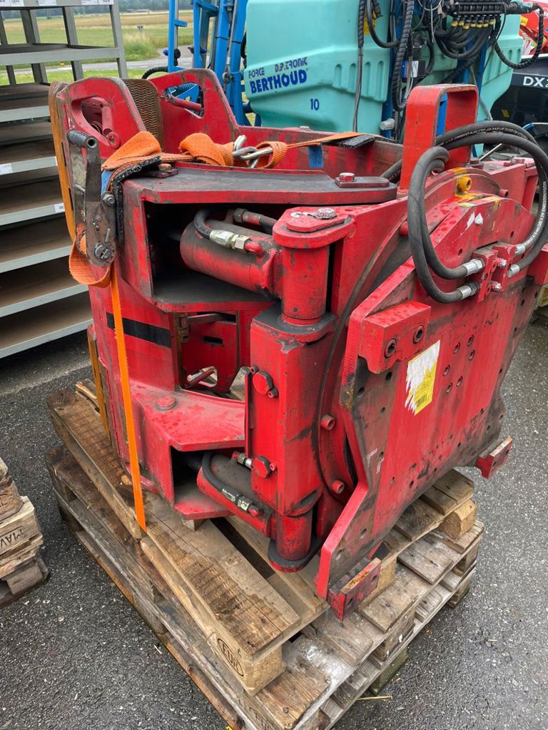 0d2decb1-c5b0-4a4b-b58c-0b31253a8771-WhatsApp Image 2024-06-26 à 16.36.25_5daad66b.jpg