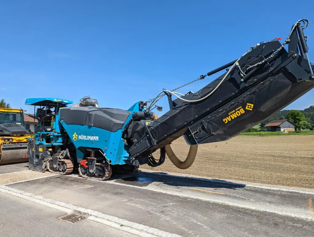 Belagsfräse Bomag BM 1000