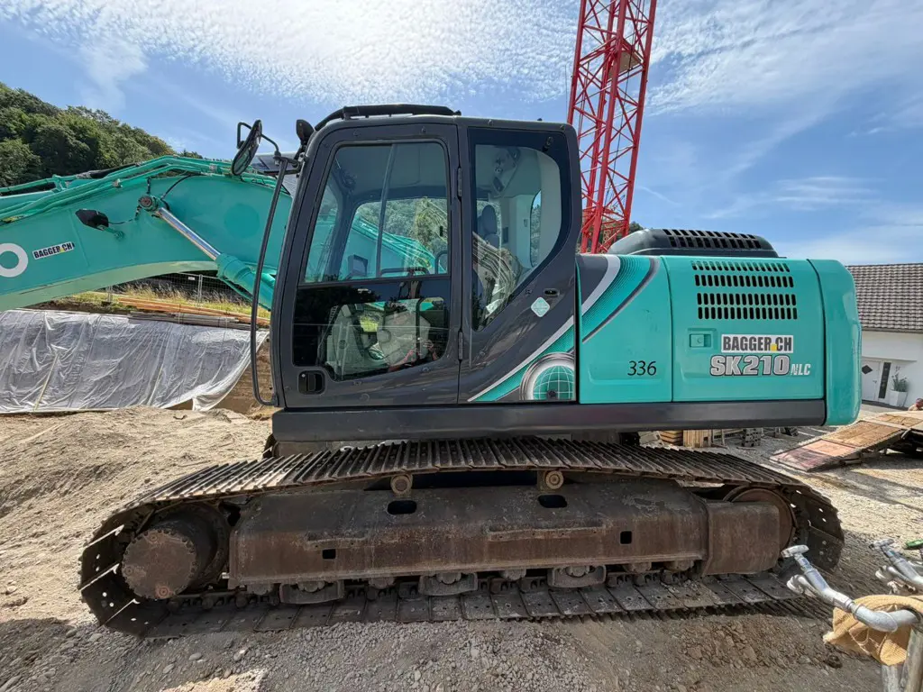 b5f580ab-fcfa-42cc-8cf9-64bd13673932-15.jpg
