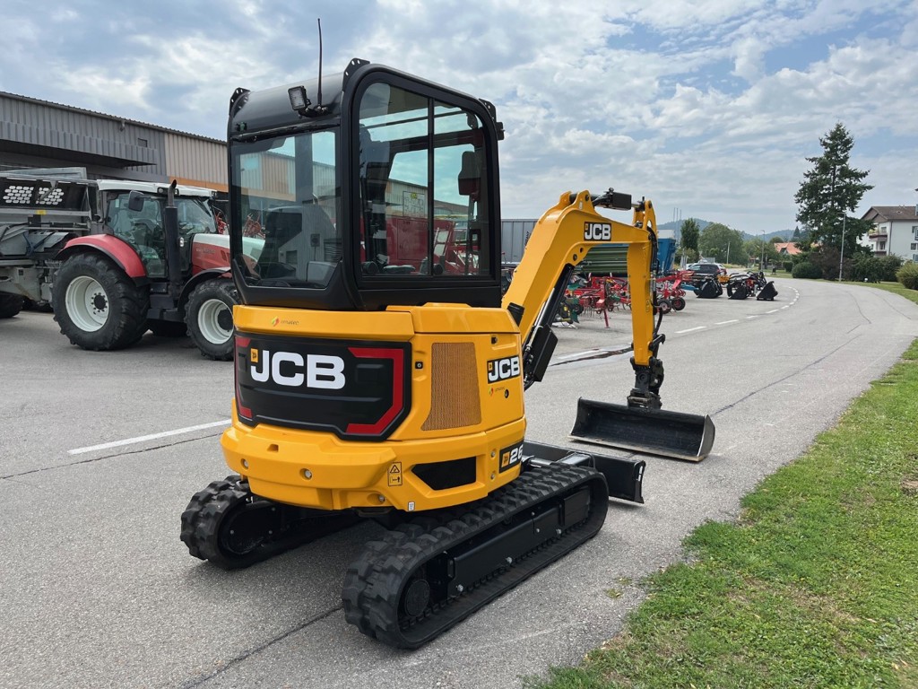 fce78ac9-bab0-4573-a169-fb93eda39f37-26C-1 4.jpg