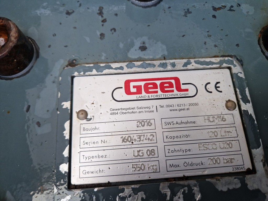 87fdad0c-0e89-432e-a167-d2702136bc28-