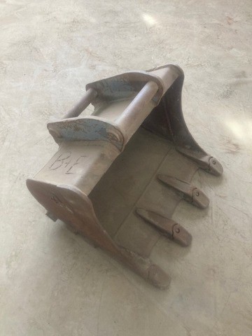 eb6c7bda-dbff-4eec-8ddf-429e5cb3ab4b-Grablöffel D 60 Hand HA35 01.jpg