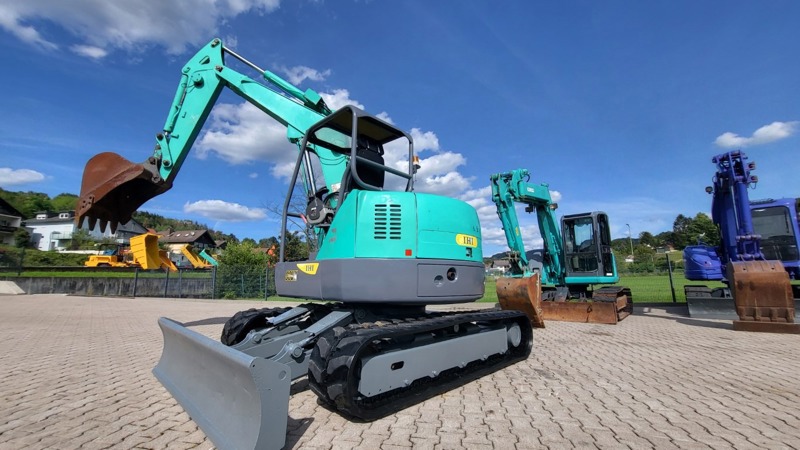 6e658dc1-a5c9-4d25-b5ac-0733c7de7cb5-IHI 80 VX.jpg