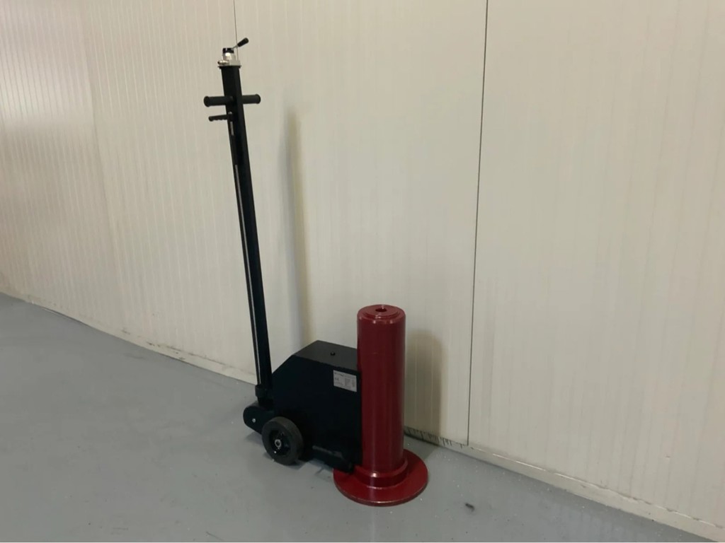 71039d89-fc8b-4746-9ff3-6f2ae3768108-8 conv.jpg