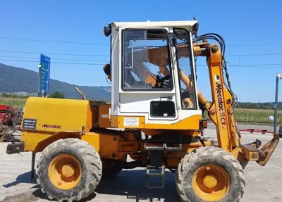 Bagger / Preubagger Mecalac