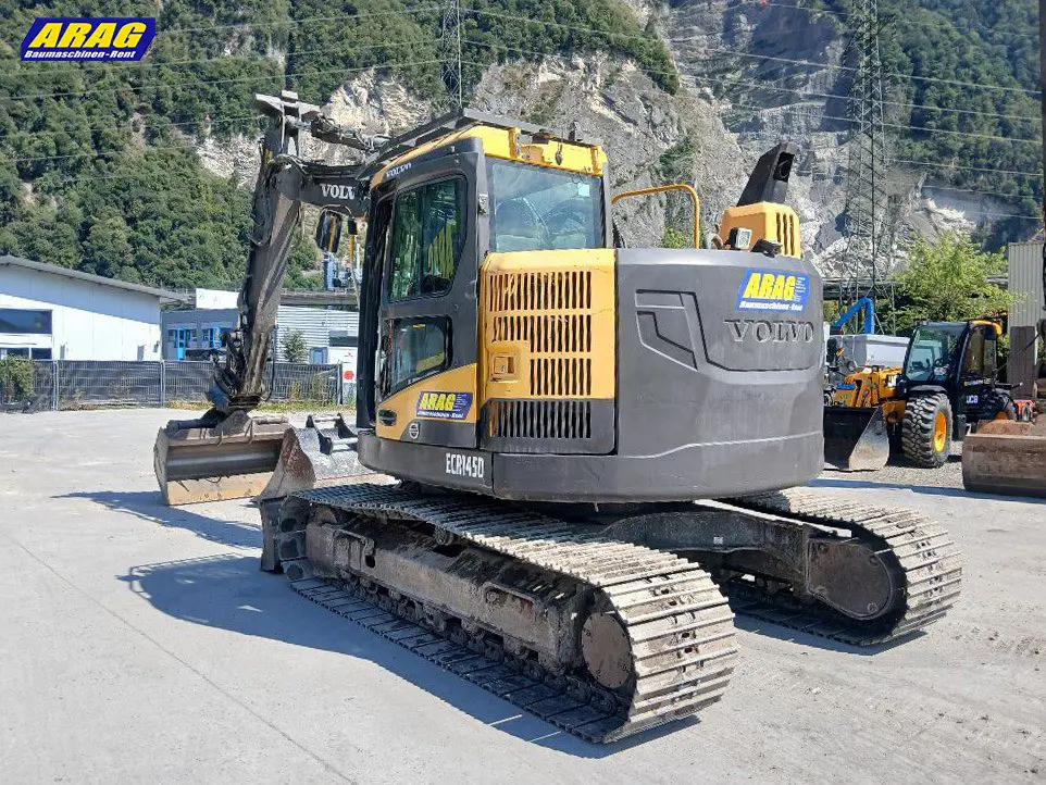 af2f4f88-fab4-478d-b2d9-c9f721381bbd-volvo ECR145DL_0000000340_02.jpg