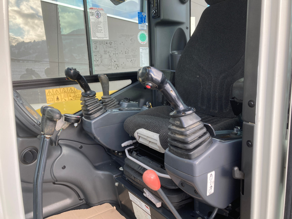 7f353099-ee0d-4b82-a42e-97e643b51f29-Menzi 60SA (8).jpg