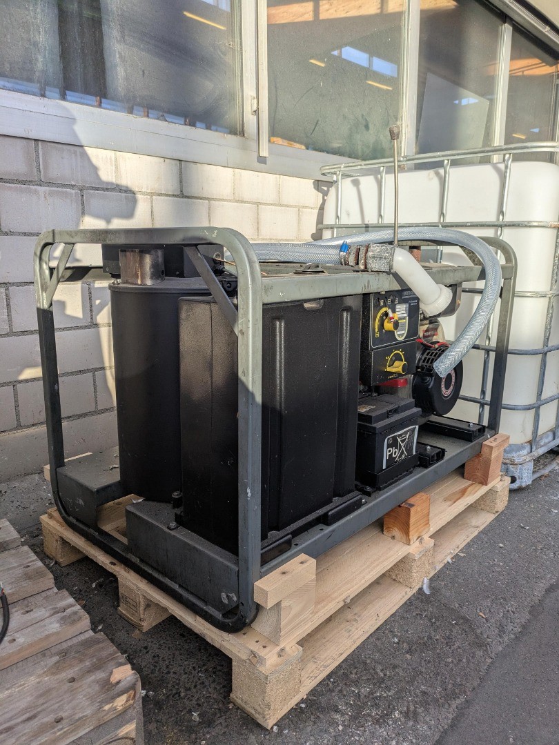 3aefe320-80c2-4ada-951c-ffb986380e35-Medien (6).jpg