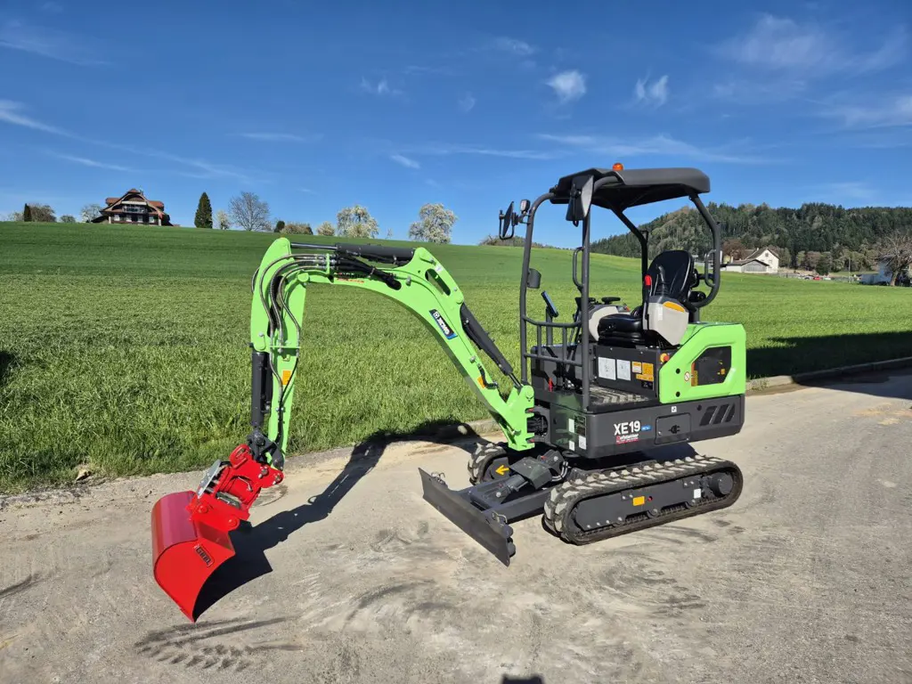 d51bac37-6acb-4d66-925c-0ef42ed4f4a8-WhatsApp Image 2026-04-10 at 16.jpg