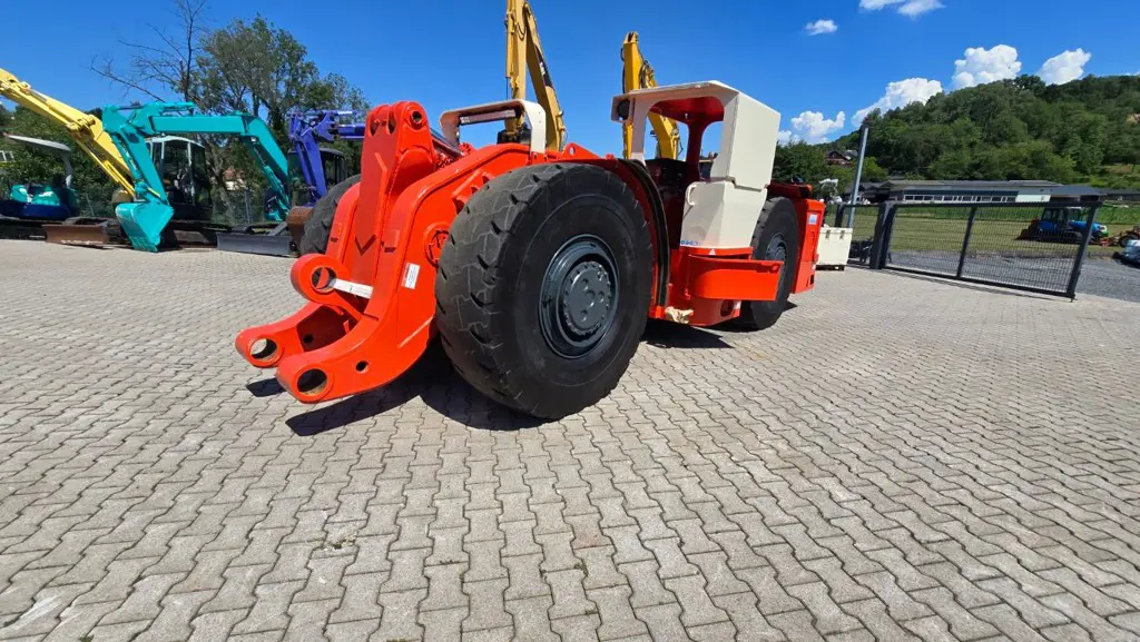 a6b9403f-b460-443a-943a-262043df8576-Mascus Machineryline (82).jpg