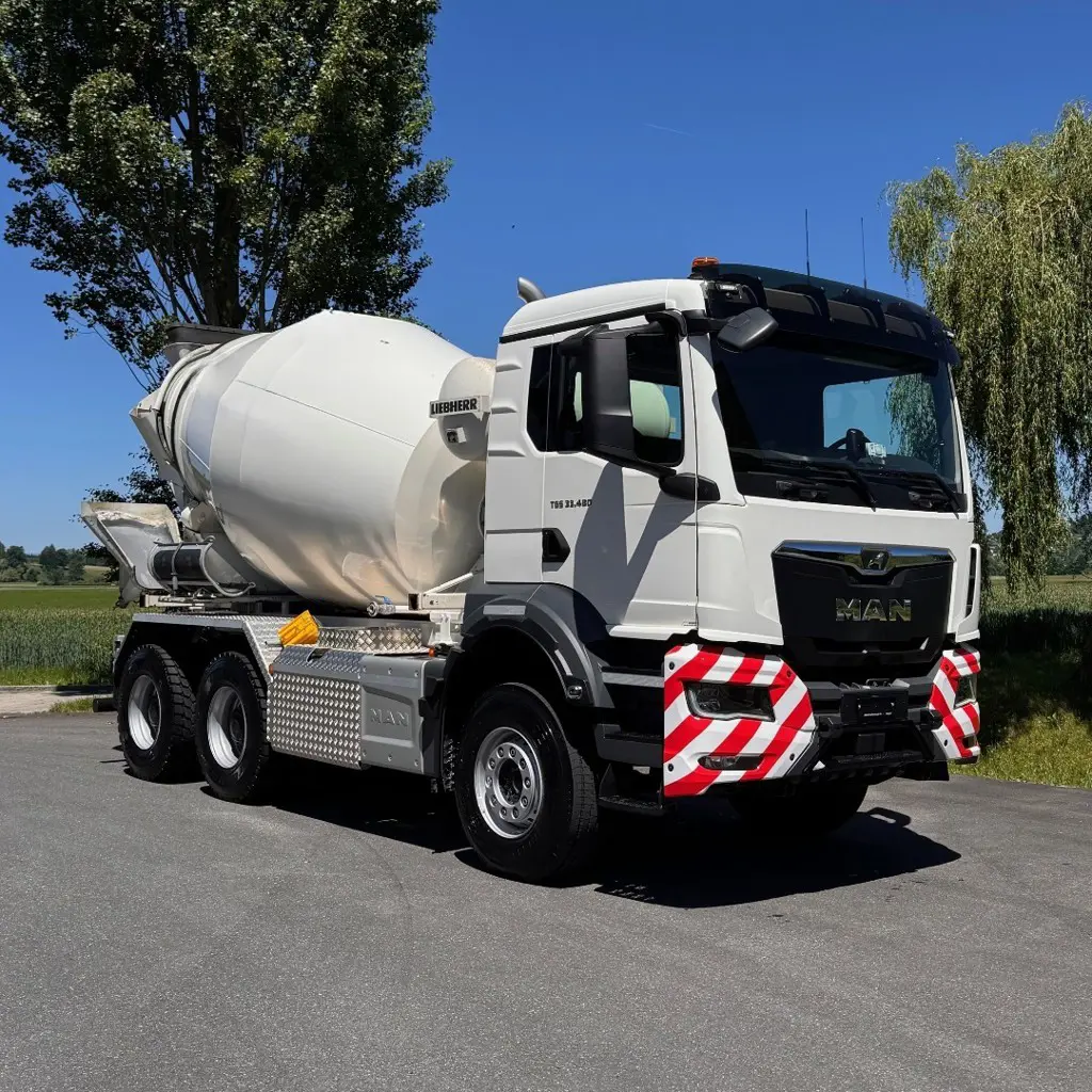 a7ac1721-95cd-47e9-b8a1-87fb82591d64-Zumwald Schmitten, TGS 33.480 6x4 BB, Bild 6.jpg