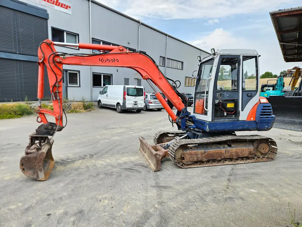 5.5t Bagger Kubota KX161-2 optional mit Holzgreifer