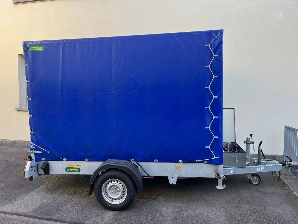 Absenk-Autoanhänger