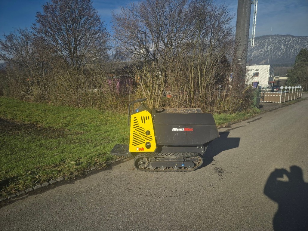 9c575fd2-5441-4a5c-b4e5-726a5dc87806-20251128_110120 (1).jpg