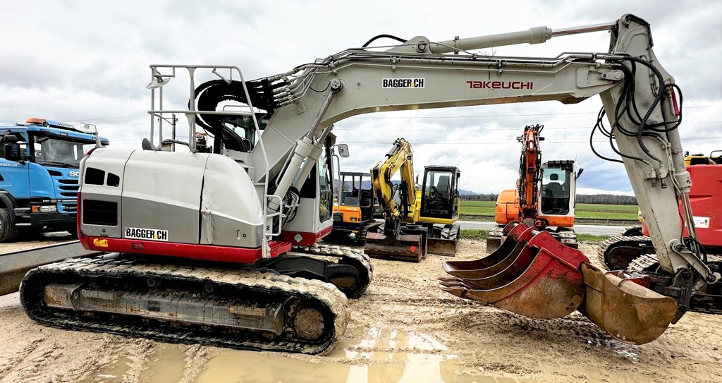 30a64429-a412-4db2-832c-c7077666ac39-IMG_2775 - Kopie.jpg