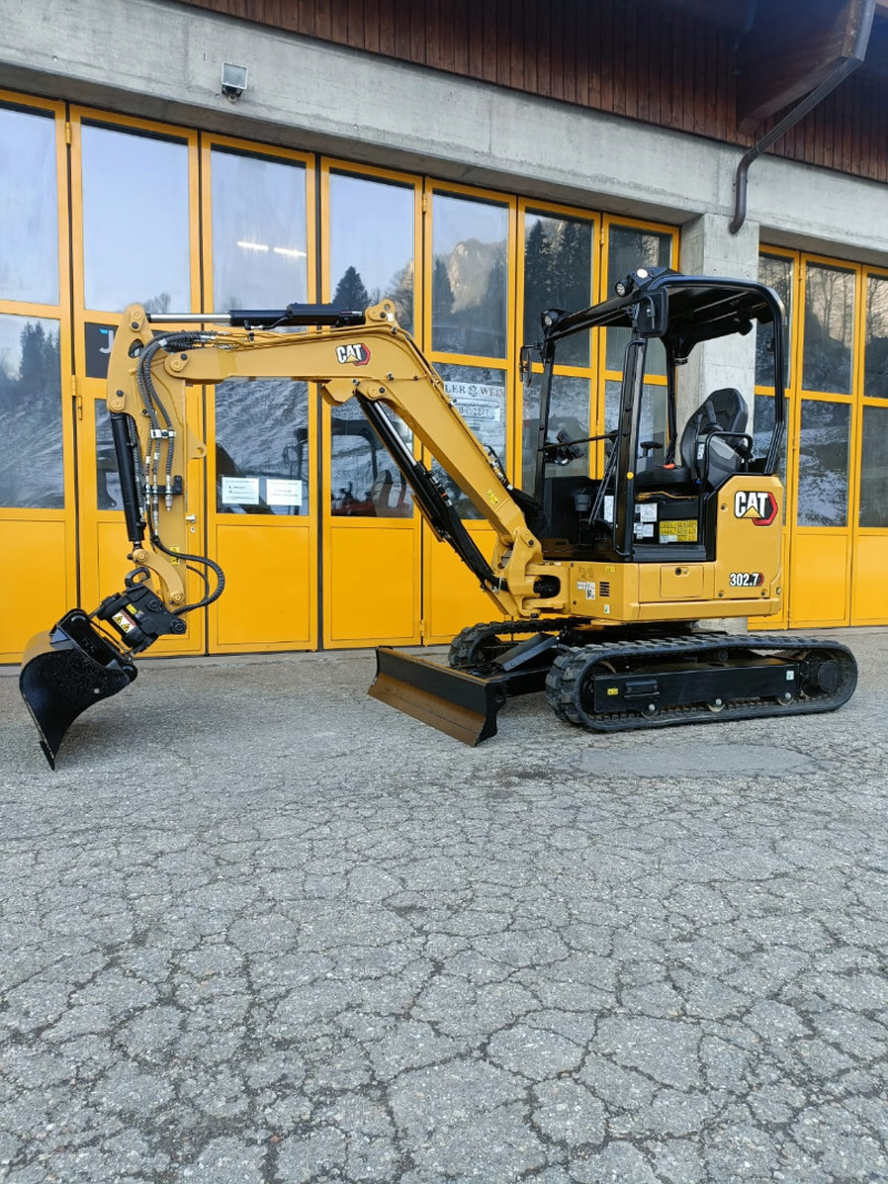 Cat 302.7CR mit 165h !