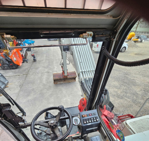 0d038cbe-8900-4b38-8441-c9130cc614a6-