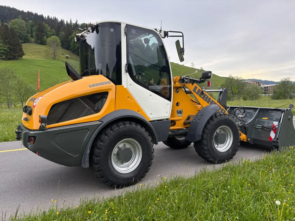 1727d1a8-99d2-4e88-9793-99eb810a6e36-Liebherr L508C Pneulader (4).jpg