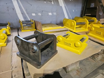 Adapterplatten & Anschweißrahmen