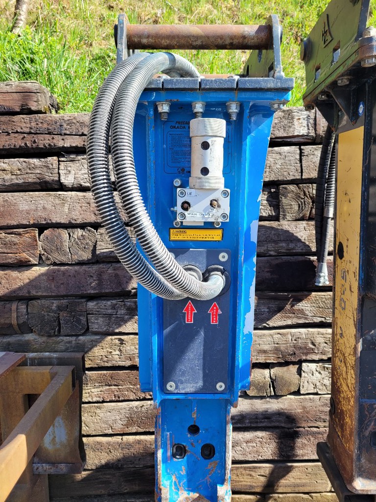 723d17f9-d691-4632-a4f9-088815c033e8-1000 3.png