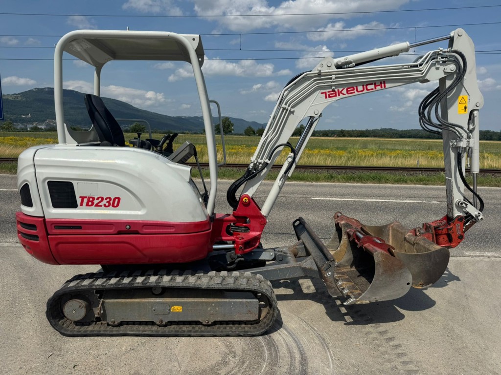 920ec26b-ac9d-43eb-8944-6f2b5d89baa6-WhatsApp Bild 2025-06-24 um 08.jpg