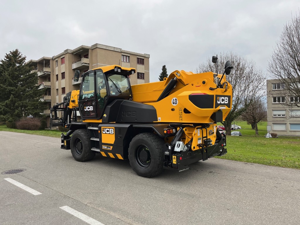 9126e574-d8c8-440c-bf33-796671e6dc3a-558-260R 4.png