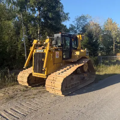 Dozer CAT D6