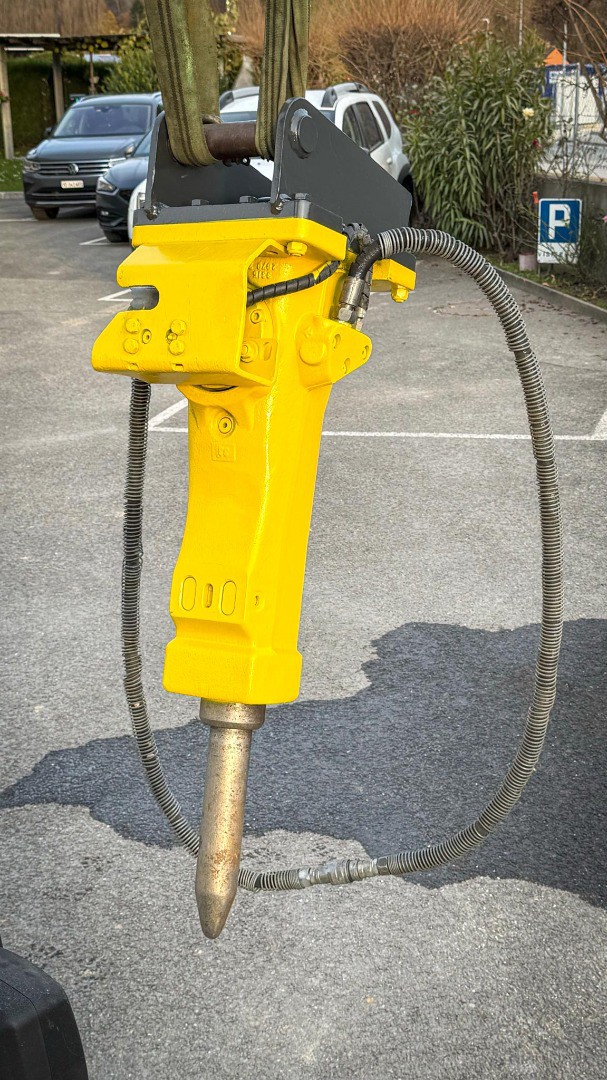 1e870857-9f2c-4d02-9f9f-5bf1efa0a0a8-Atlas Copco (1).jpg