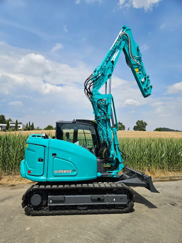 Neumaschine ab Lager sofort verfügbar! 9t Raupenbagger Kobelco SK85MSR-7