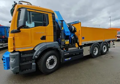 Suchen LKW und Baumaschinen