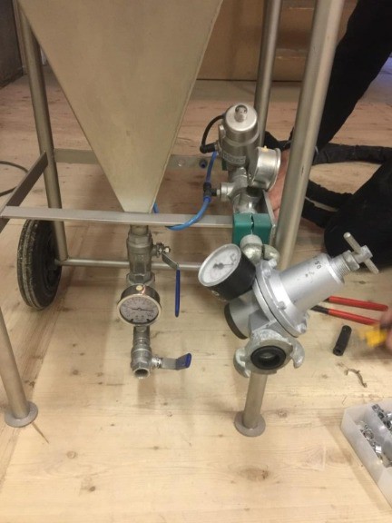 ee5e5b4b-208c-450e-bca9-175d706bc151-Strahlgerät (2).jpg