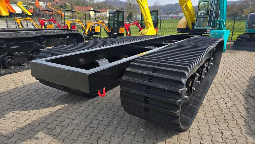 ec6fb64e-fce2-456a-8b8e-3e971242412e-Baumaschinen Fahrgestell dumper.jpg