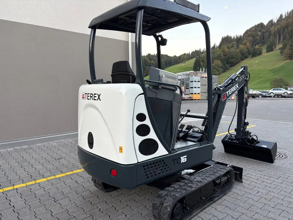 dfea64f0-dde3-430a-97d7-6083a0e6f79b-Terex HR 1.6 (2).jpg