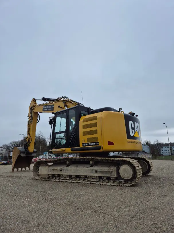Cat 320 E LRR