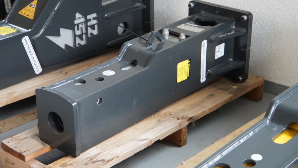 dd62bfc3-ee45-43cc-9dd9-f6cb218691fd-Hydraulikhammer Kettenbagger.jpg